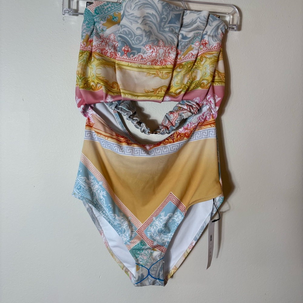 NWT ASOS LUXE Strapless Baroque Scarf‎ Print Cutout Swimsuit Size Large